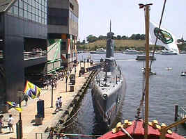 Baltimore harbor submarine from lightship.JPG (75435 bytes)