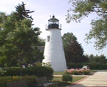 Concord point lighthouse 1.jpg (119202 bytes)